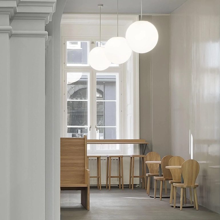 inredning och möbler till Nordic Nots flagship store